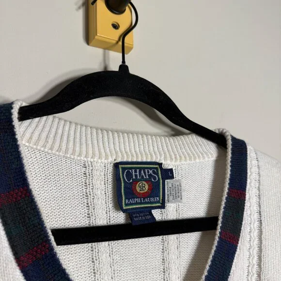 Vintage Chaps Ralph Lauren Cable Knit V-Neck Sweater - Picture 2 of 4
